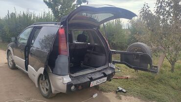 Mitsubishi: Mitsubishi RVR: 1998 г., Автомат, Бензин, Минивэн