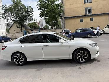 обмен на акорд: Honda Accord: 2017 г., 2.4 л, Вариатор, Бензин, Седан — 2