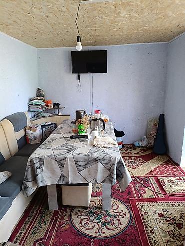 single room flat: 3 сотик 5 комната жаны салынган уй дарбаза ворота бар суу свет бар — 6