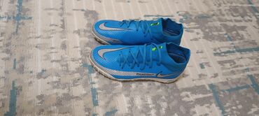 горные велосипеды: Продам сороконожки Nike phantom, размер 39