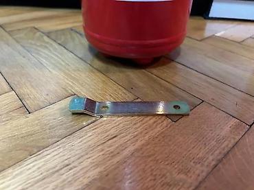 Oprema i sredstva za zaštitu: GLORIA protivpožarni aparat – model PD 6 GA, tip: stalno pod pritiskom — 3