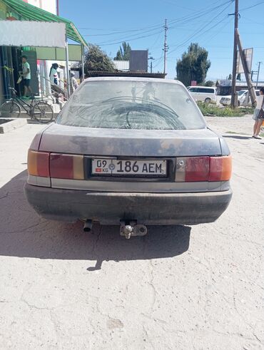 Audi: Audi 80: 1989 г., 1.8 л, Бензин, Седан — 2