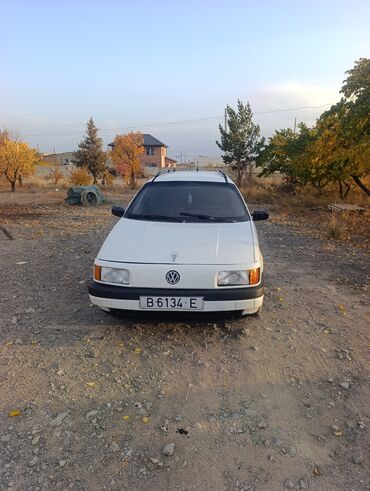 молдинги на пассат: Volkswagen Passat Variant: 1991 г., 1.8 л, Механика, Бензин, Универсал