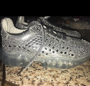 Women's Sneakers and athletic shoes: Ölçü: 37, rəng - Gümüşü, Yeni — 25