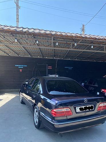 mercedes 170 b: Mercedes-Benz E-Class: 2.4 l | 1997 il Sedan — 3