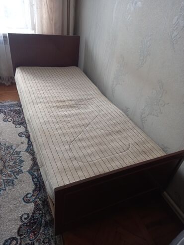 matras döşek: Односпальная кровать, С матрасом
