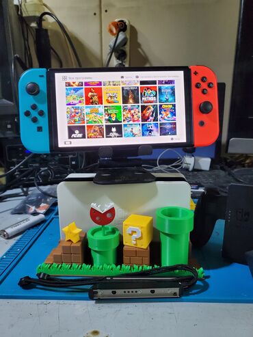 Nintendo Switch OLED: Nintendo Switch oled 64гб+128гб чипованный (прошитый) в отличном