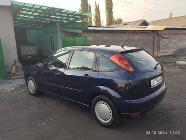 Ford: Ford Focus: 2002 г., 1.6 л, Механика, Бензин, Хэтчбэк — 3