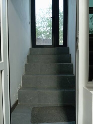 Офисы: Сдаю Офис, 44 м², В жилом комплексе, С оборудованием, С отдельным входом, С отдельным сан узлом — 5