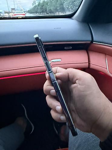 printir: Samsung Galaxy Z Flip 5, rəng - Qara, Simsiz şarj — 3