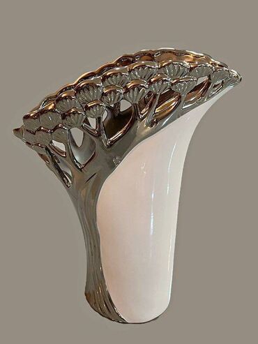 ваза бокал: Ваза /вазочка для цветов - керамическая. Размер горла - широкая