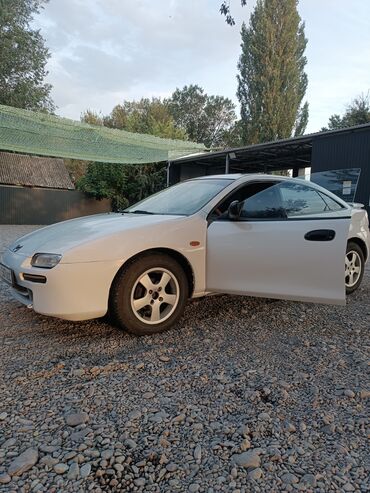 продаю или меняю на дом: Mazda 323: 1994 г., 1.5 л, Механика, Бензин, Хетчбек