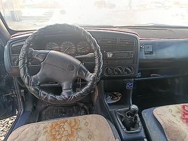 Volkswagen: Volkswagen Passat Variant: 1994 г., 0.2 л, Механика, Бензин, Универсал — 8