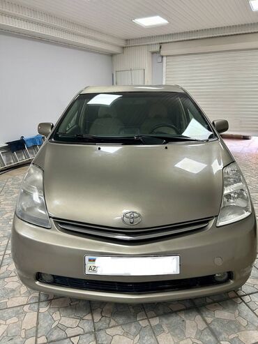 toyota corolla baku: Toyota Prius: 1.5 л | 2007 г. Седан