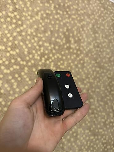gunəş paneli projektor: Lazer işıq proyektoru və pult dəsti - Kompakt, əl tipli lazer — 1