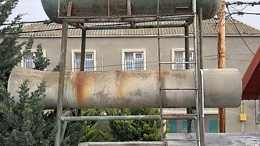 Baklar və çənlər: Bak, Metal, 1000 l l, İşlənmiş, Ünvandan götürmə — 1