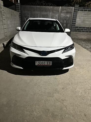 bew e34: Toyota Camry: 2022 г., 2.5 л, Автомат, Гибрид, Седан — 3