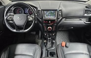 range rover evoque: Ssangyong Tivoli: 2019 г., 1.6 л, Автомат, Бензин, Кроссовер — 3