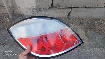 opel astra h 1.4 benzin: Opel Astra H üçün arxa stop. Üz şüşəsi sınıb. Üz şüşəsin rahat — 1
