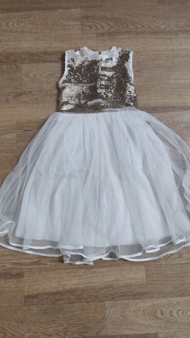 узбекские наряды: Детское платье, цвет - Белый, Б/у