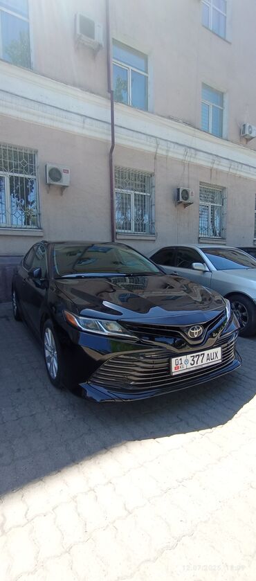 продаю погрузчик разворот стрелы 180: Toyota Camry: 2018 г., 2.5 л, Типтроник, Бензин, Седан