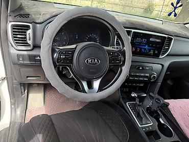 w211 e270: Kia Sportage: 2017 г., 2 л, Автомат, Дизель, Кроссовер — 3