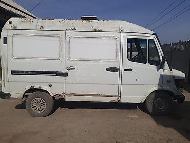mercedes 1324 1524: Mercedes-Benz T1: 1989 г., 2.3 л, Механика, Дизель, Фургон — 6