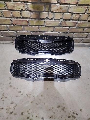 Решетки радиатора: Решетка радиатора Kia — 9