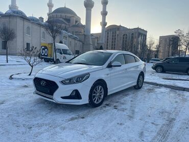 места аренда коммерческой недвижимости: Сдаю в аренду: Легковое авто