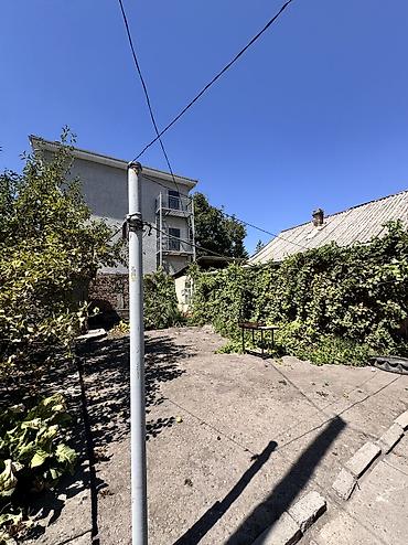 Продажа квартир: 🏡 Продаётся дом в удобной локации! 📍 ул. Серова, 28 📐 Участок — 3,3 — 11
