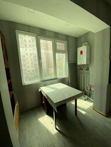 Köhnə tikili: Bakı, 8-ci mikrorayon, 2 otaqlı, Köhnə tikili, m. Azadlıq Prospekti, 60 kv. m — 9