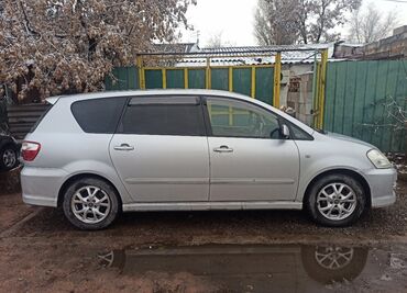 Toyota: Toyota Ipsum: 2004 г., 2.4 л, Автомат, Бензин, Минивэн