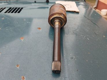 Auto delovi: Zglob homokineticki do diferencijala desni fi 26mm br.4. Polovno — 3