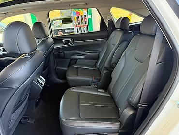 Продажа авто: Kia Sorento: 2021 г., 1.6 л, Автомат, Гибрид, Кроссовер — 2