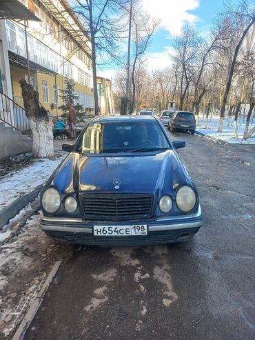 мерис 210: Кабина Mercedes-Benz Б/у, Оригинал