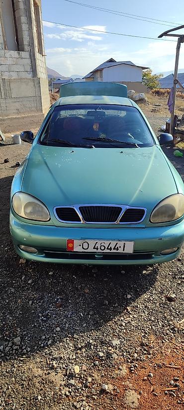 Daewoo: Daewoo Lanos: 1996 г., Кол менен иштөөчү, Бензин, Седан — 1
