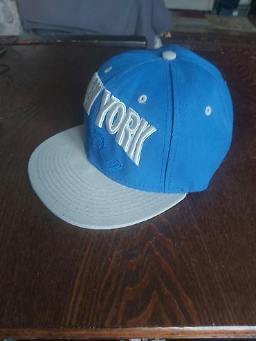 kepka: “NEW YORK” yazılı snapback papaq

həm oğlan həm də qız üçün kepka — 2
