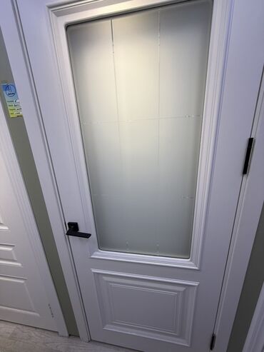 стекло для двери цена: Межкомнатная дверь со стеклом, Окрашенная, цвет - Белый