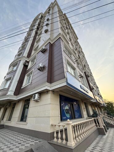 недвижимость дома: 2 комнаты, 82 м², Элитка, 12 этаж, Дизайнерский ремонт
