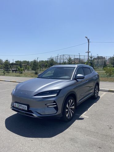 срочно срочно продаю машина: BYD Song Plus: 2024 г., 0.1 л, Автоматические, Электромобиль, Кроссовер