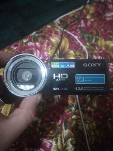 Другие аксессуары: Sony HDR cx180 12мегапиксел жакшы иштейт зарядкасы бар коробкасы бар