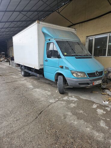 Легкий грузовой транспорт: Легкий грузовик, Mercedes-Benz, Стандарт, Б/у