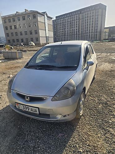 хонда в: Honda Fit: 2001 г., 1.3 л, Автомат, Бензин, Хэтчбэк — 3