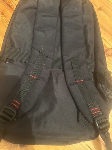 Rukzaklar: Her biri 10 azn az işlenmiş çantalar yalniz almaq isteyenler yazsin ! — 7