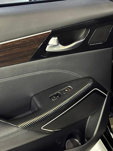 Другие детали салона: *Президенский Унаа КИА К7 комплектация Жирная 3.0 Газ ✅ *Киа К7 0* — 3