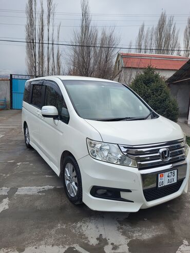 Honda: Honda Stepwgn: 2010 г., 2 л, Автомат, Бензин, Минивэн — 11