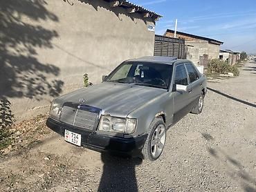 300 000: Mercedes-Benz W124: 1990 г., 2 л, Механика, Газ, Седан — 3