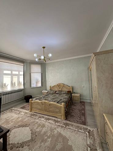Продажа коттеджей и домов: 5 комнат, 200 м², 4 соток, Бишкек, Ак-Ордо 2 ж/м Собственник — 15