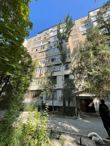 профсоюзная квартира: 3 бөлмө, 62 кв. м, 105-серия, 4 кабат, Косметикалык ремонт