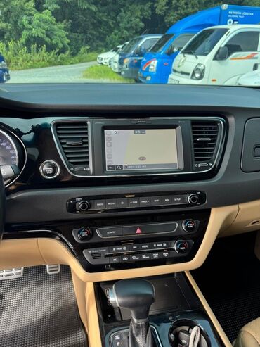 Kia: Kia Carnival: 2019 г., 2.2 л, Дизель, Минивэн — 27
